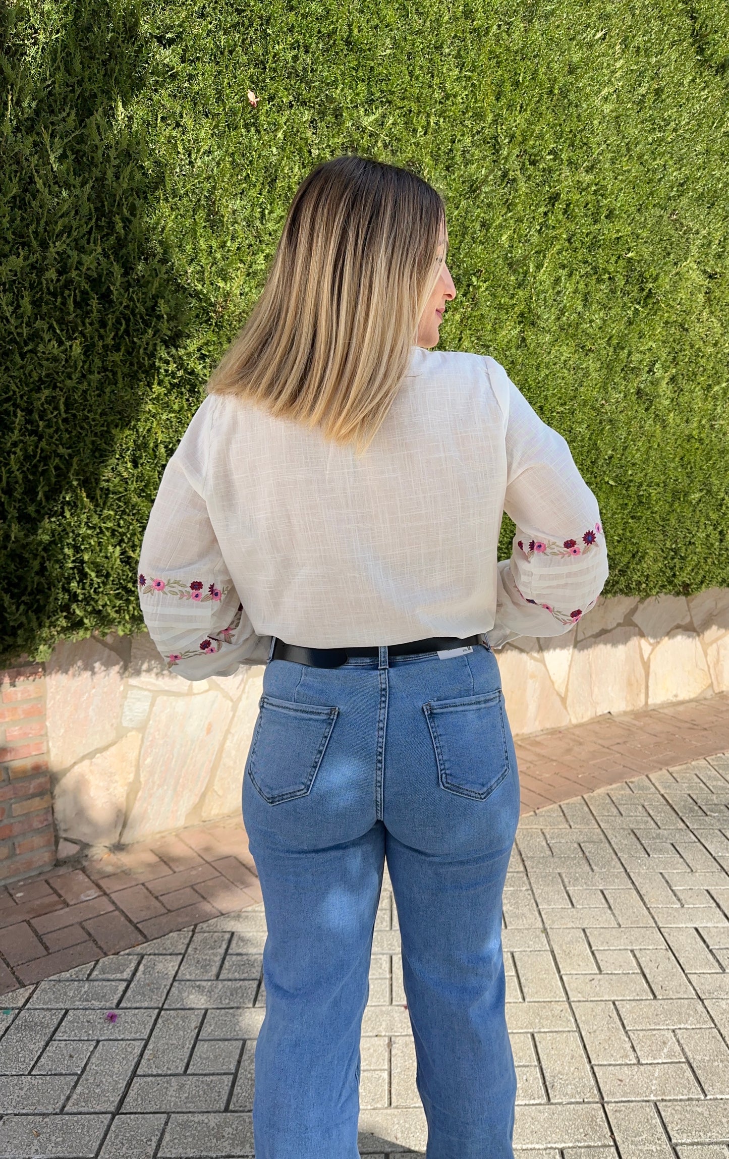 BLUSA FLORES