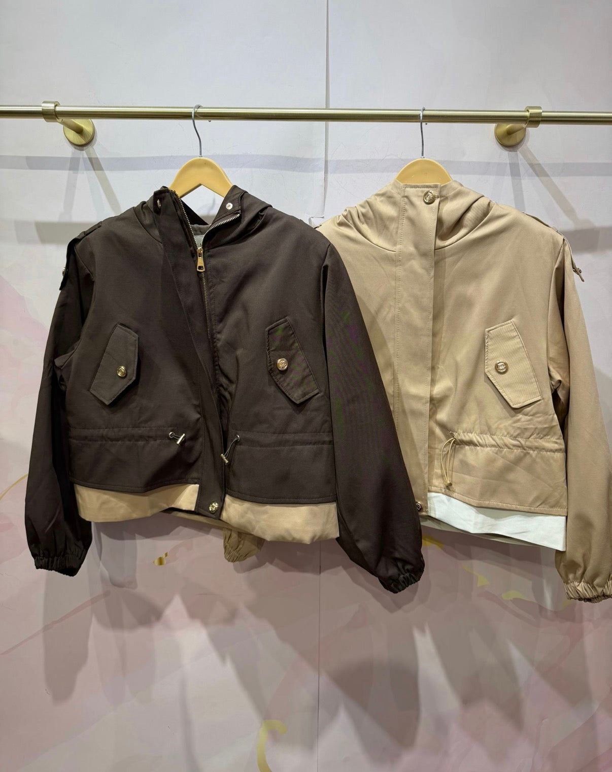 BOMBER ALIKE