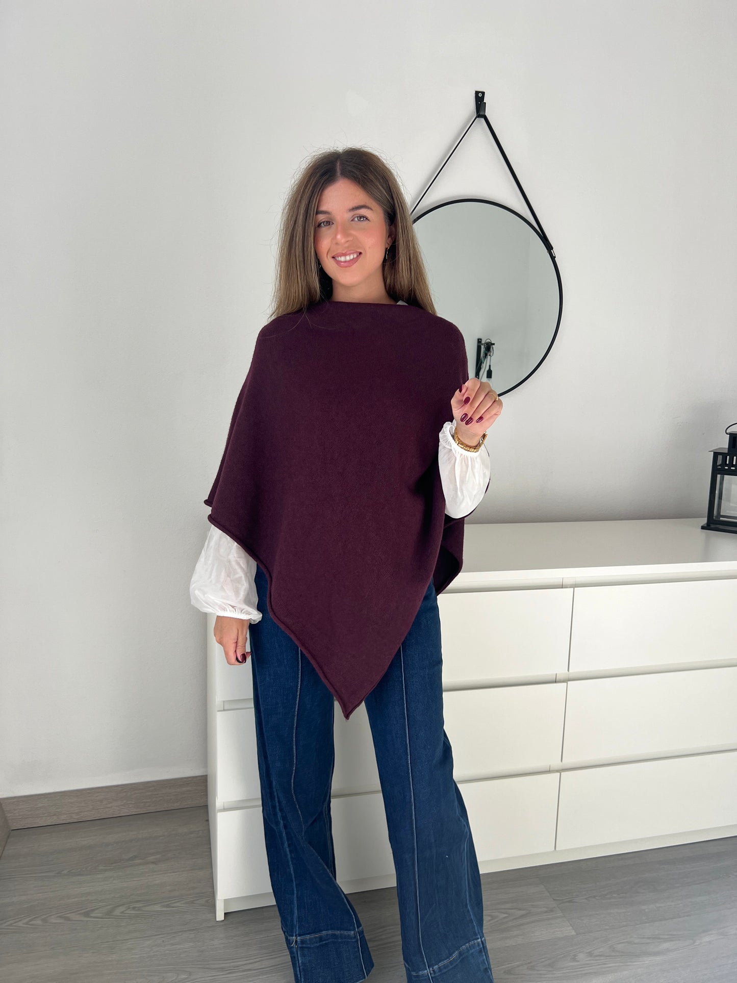 PONCHO TINTO
