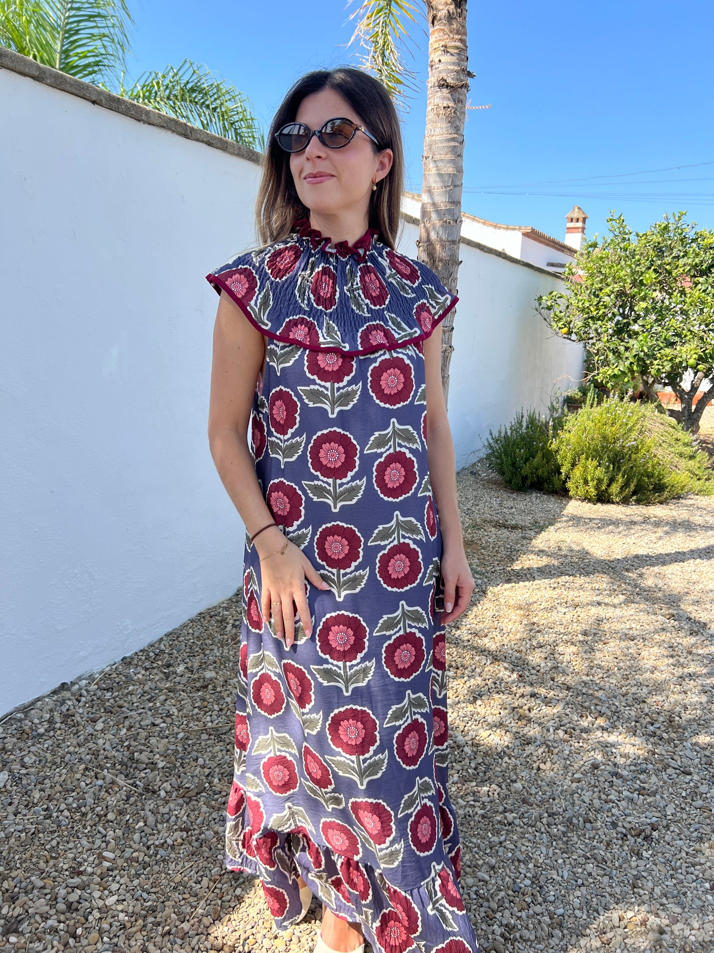 VESTIDO BABERO FLOR