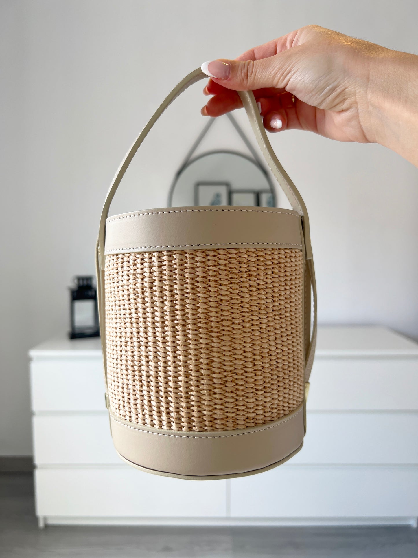 BOMBONERA MIMBRE BEIGE
