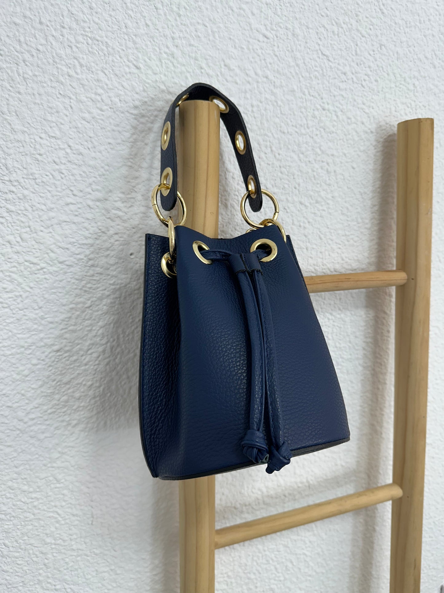 BOLSO CUBO AZUL