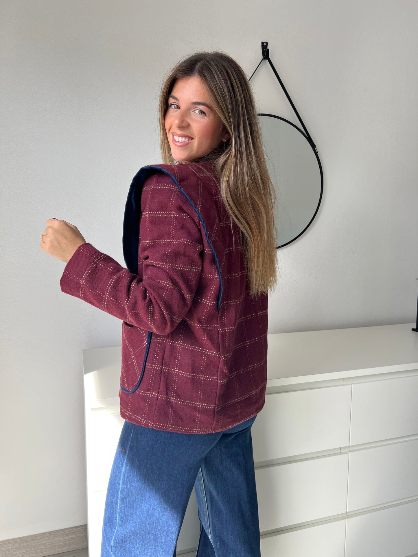 CHAQUETA SOLAPA TERCIOPELO VINO