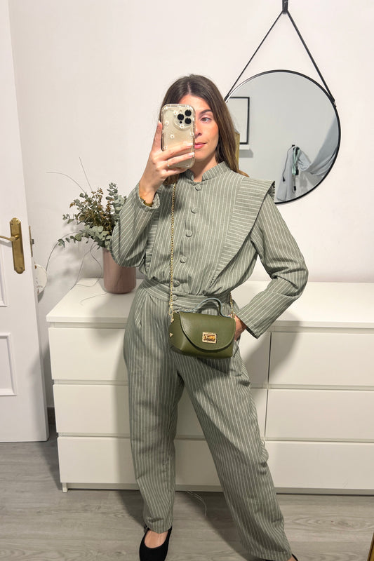 MONO RAYA DIPLOMÁTICA