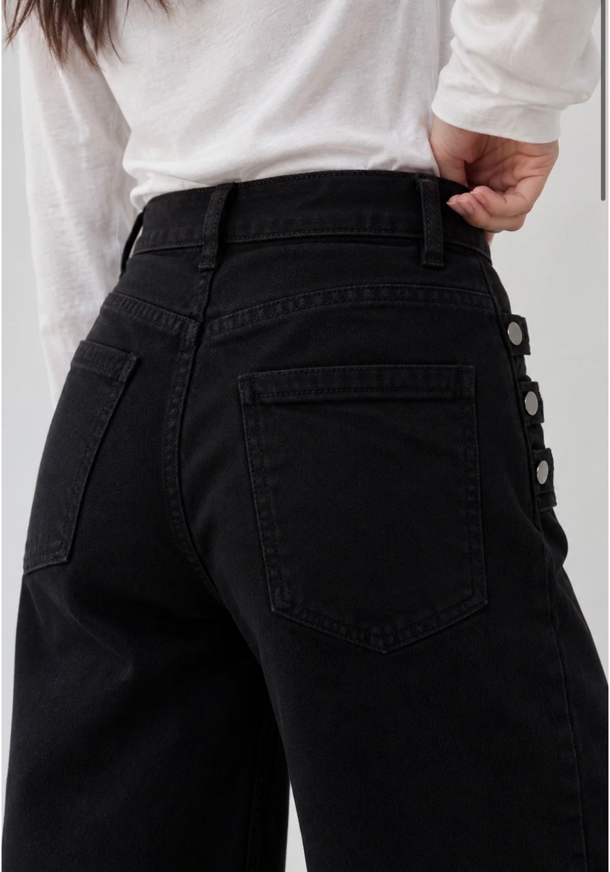 PANTALÓN DENIM NEGRO