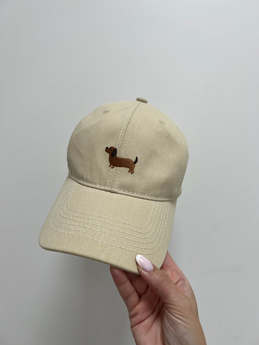 GORRA PERRO SALCHICHA