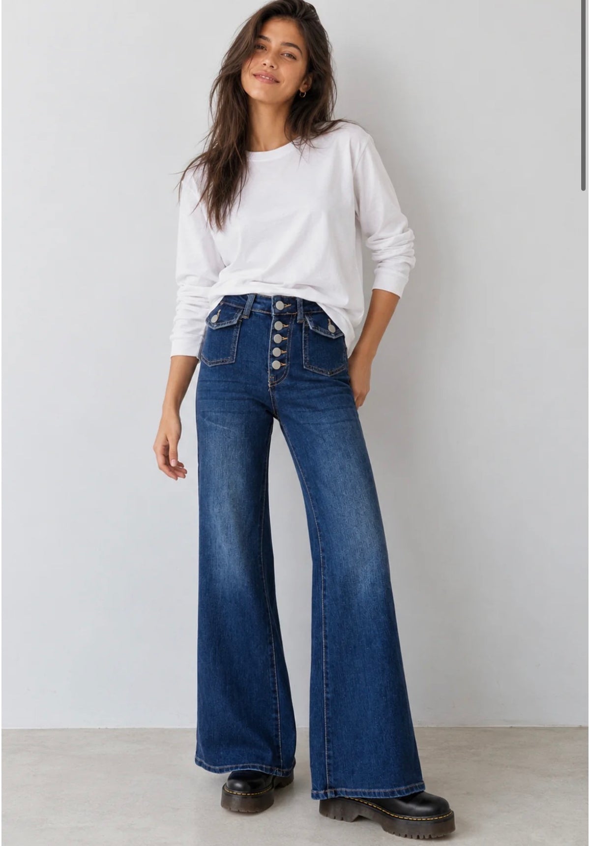 PANTALÓN DENIM BOTONES