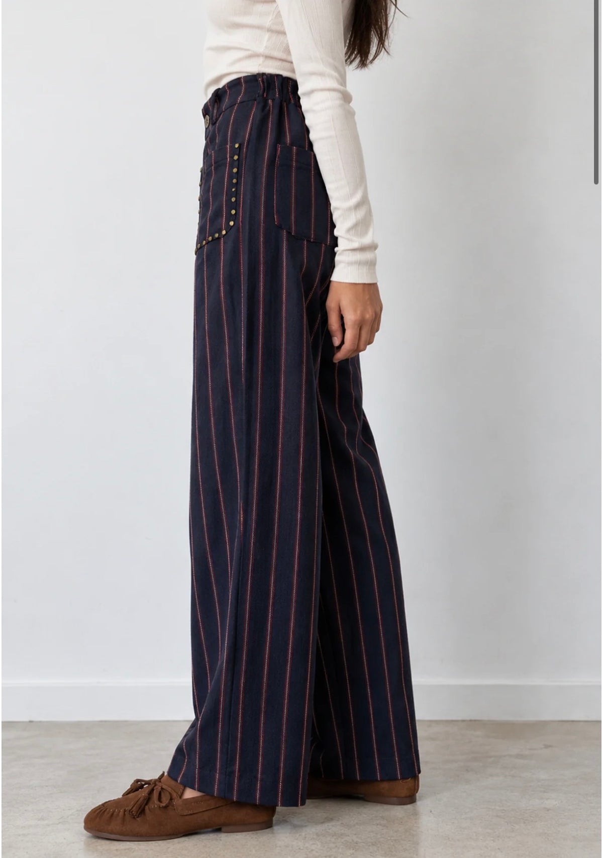 PANTALÓN RAYAS TACHUELA Azul