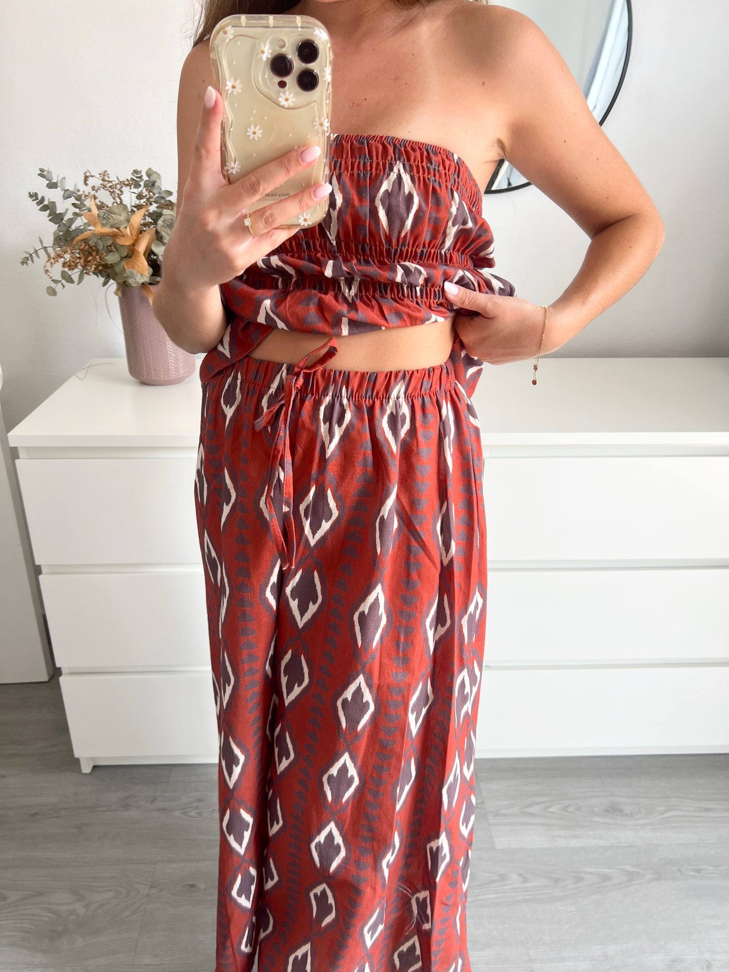 CONJUNTO HELENA