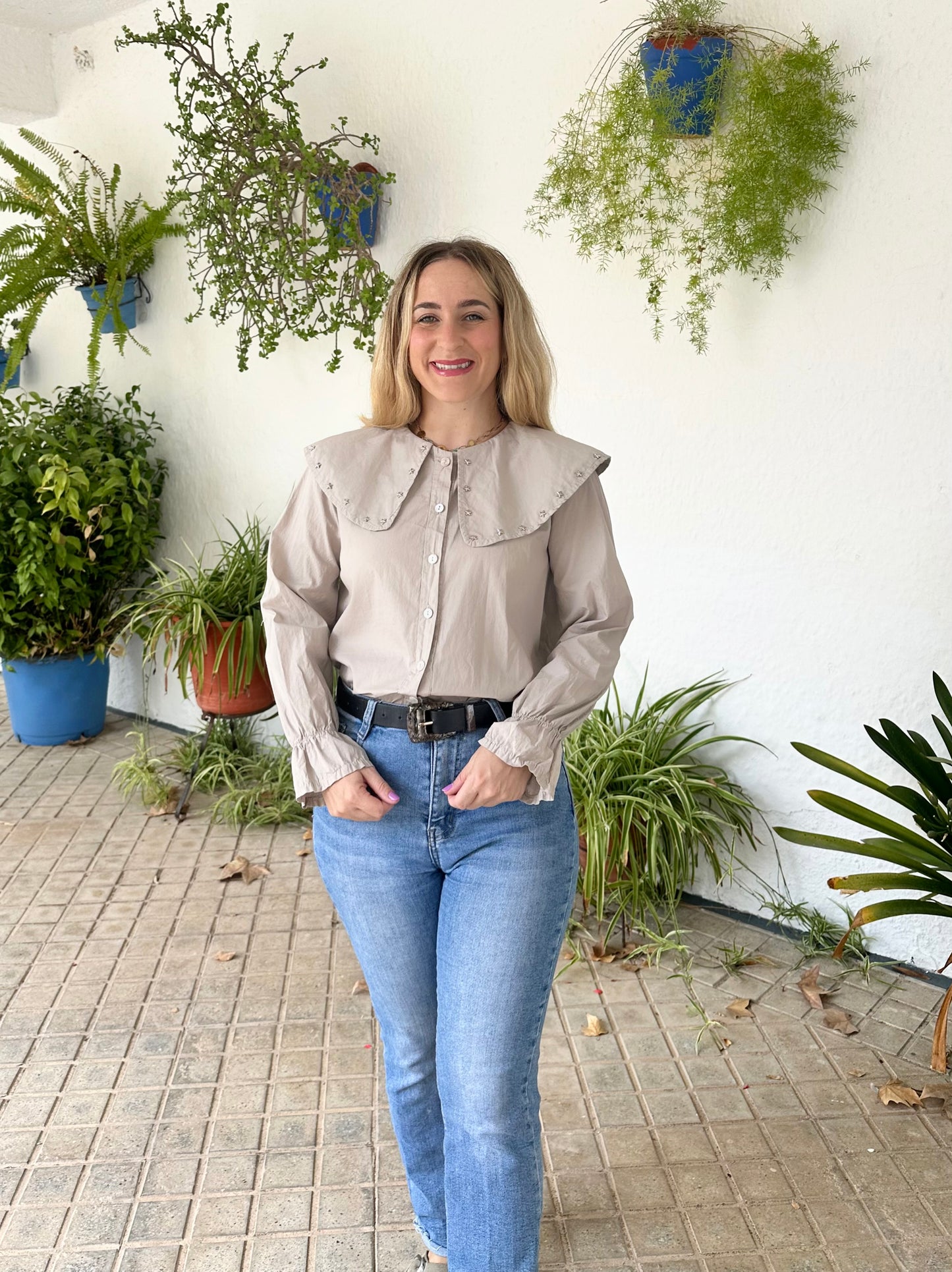 CAMISA CUELLO BOBO BEIGE