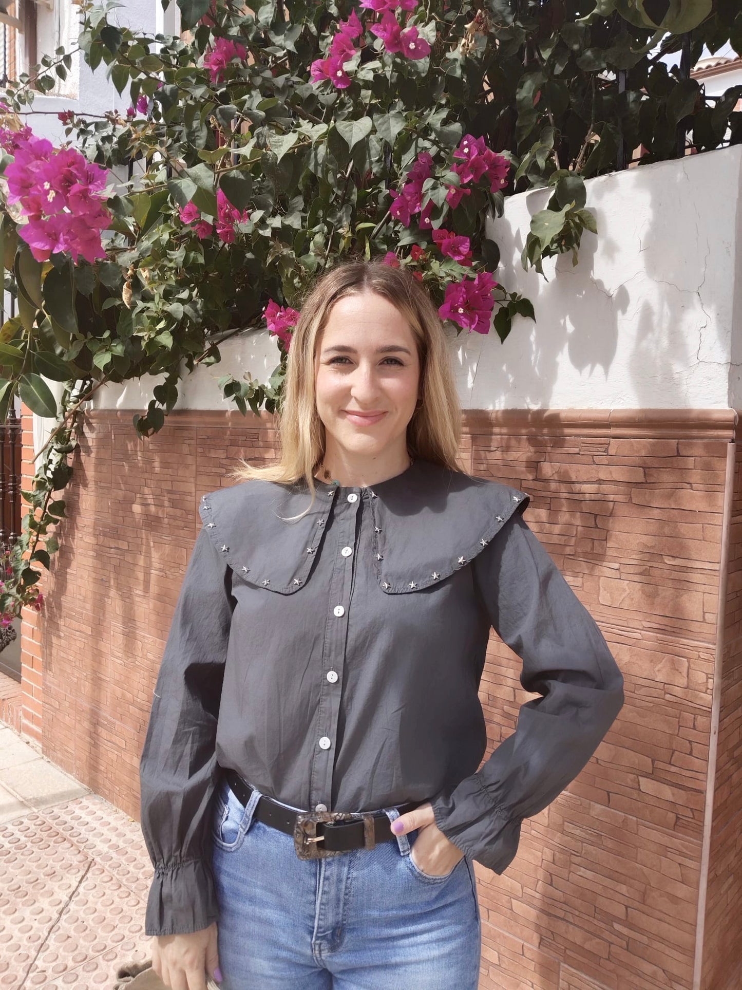 CAMISA CUELLO BOBO GRIS