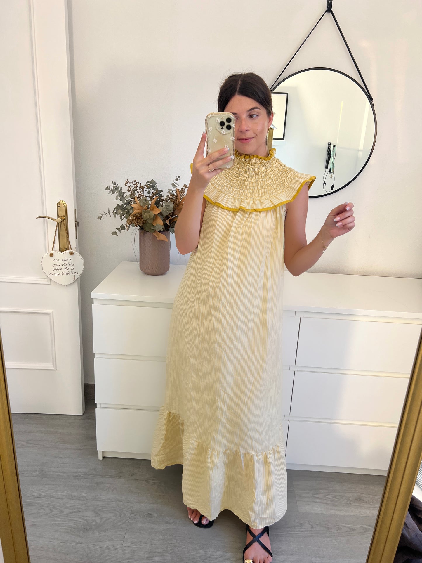 VESTIDO BABERO AMARILLO