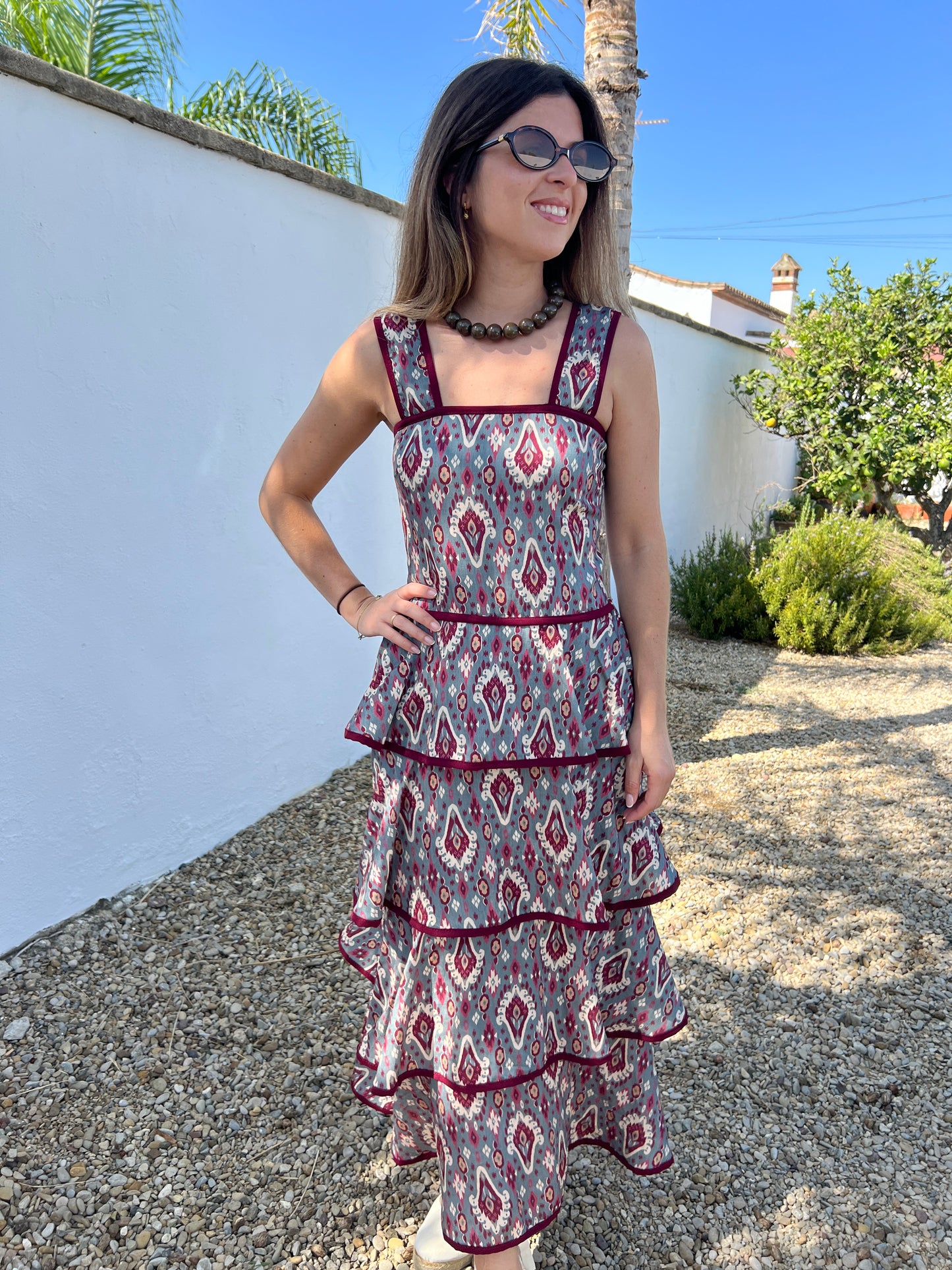 VESTIDO VOLANTES