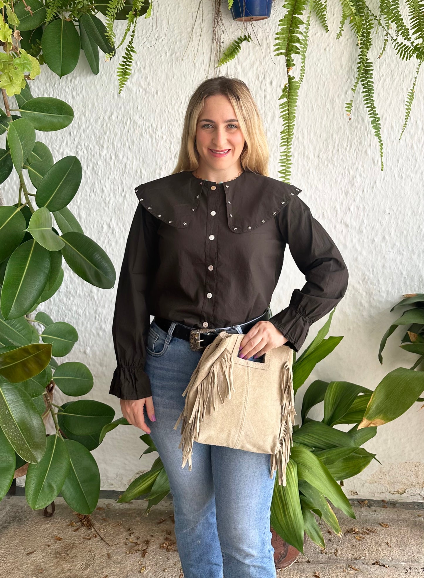 CAMISA CUELLO BOBO CHOCOLATE