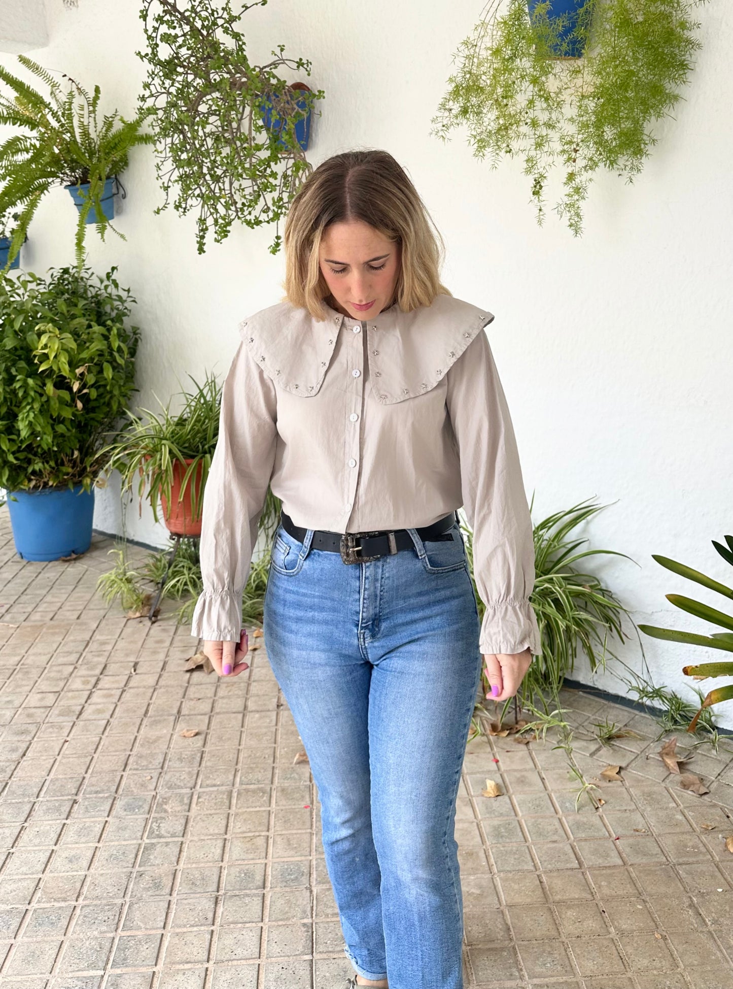 CAMISA CUELLO BOBO BEIGE