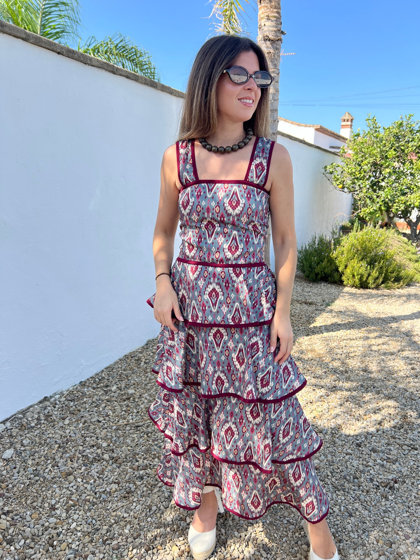 VESTIDO VOLANTES