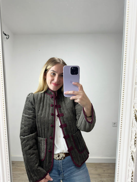 CHAQUETA INÉS MARRÓN