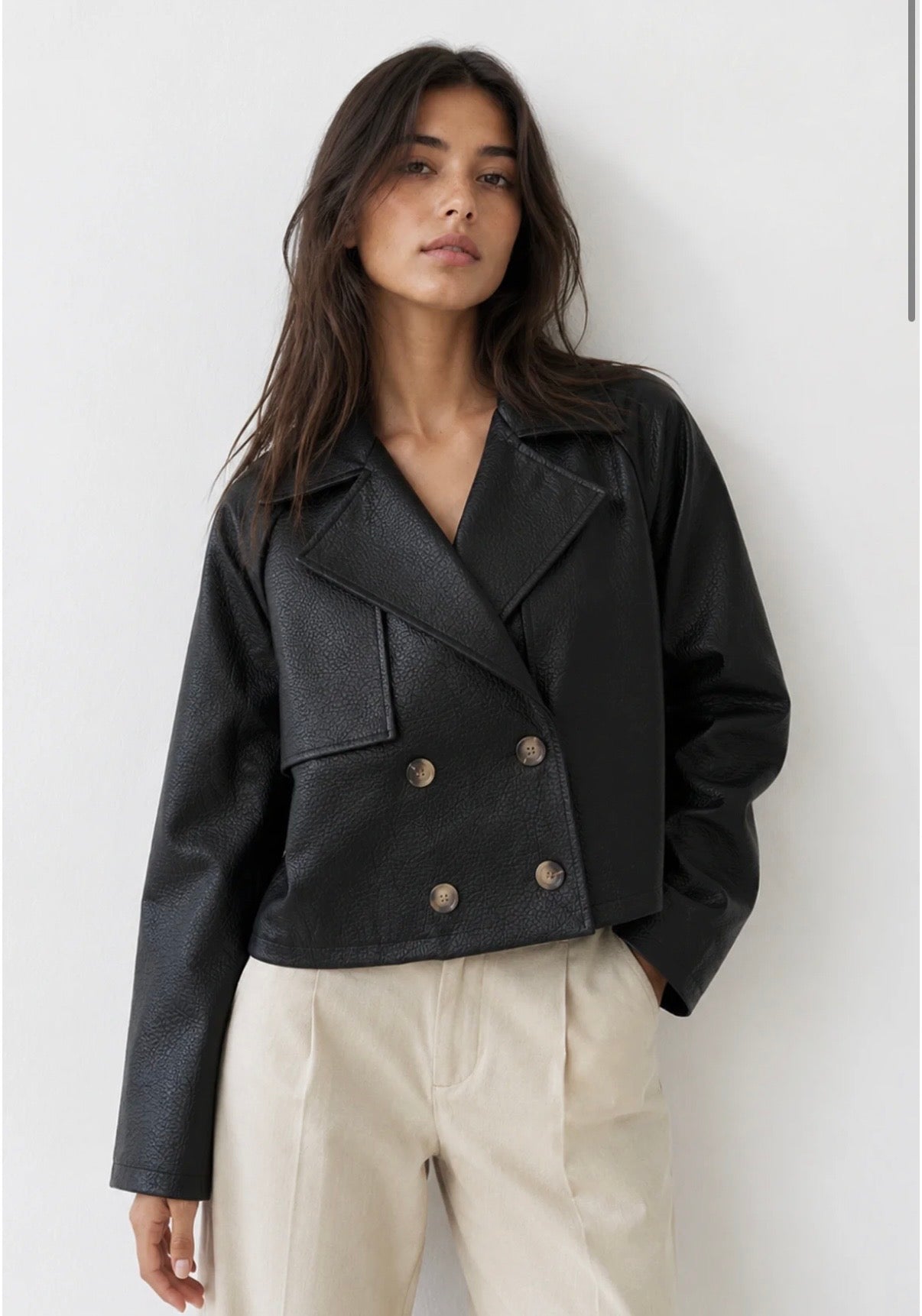 CHAQUETA NEGRA