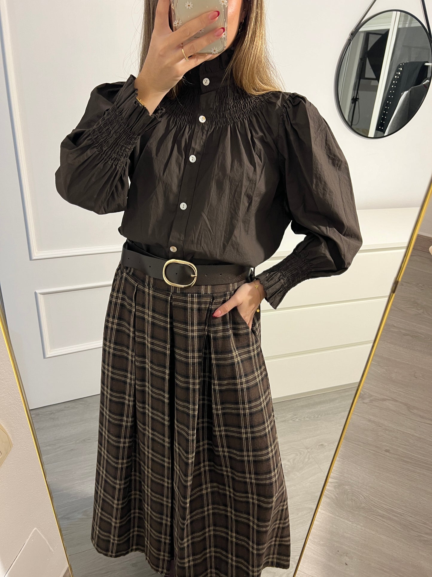 BLUSA CUELLO ALTO CHOCOLATE