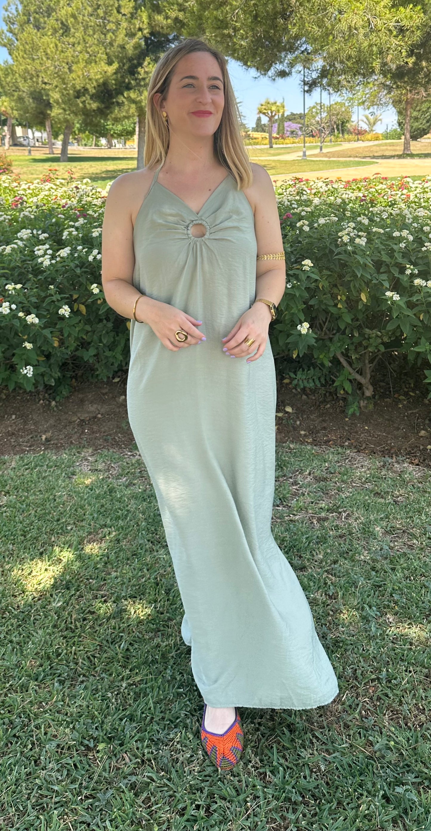 VESTIDO LAZO