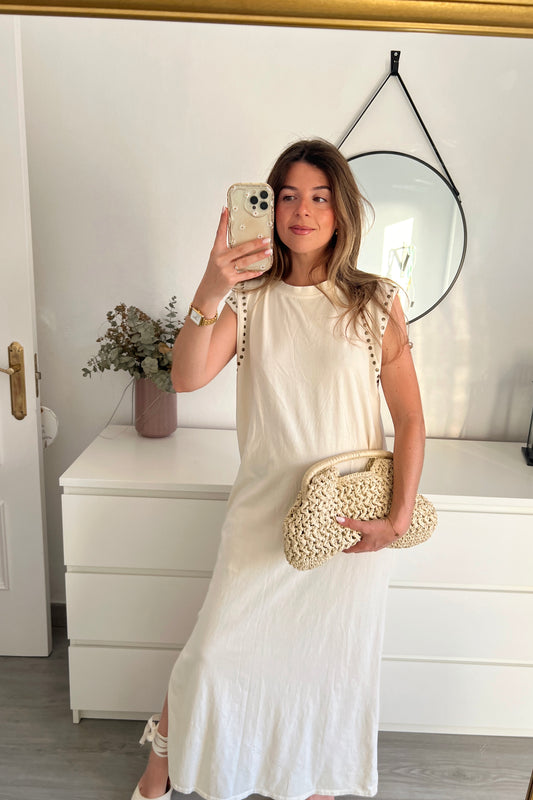 VESTIDO TACHUELAS