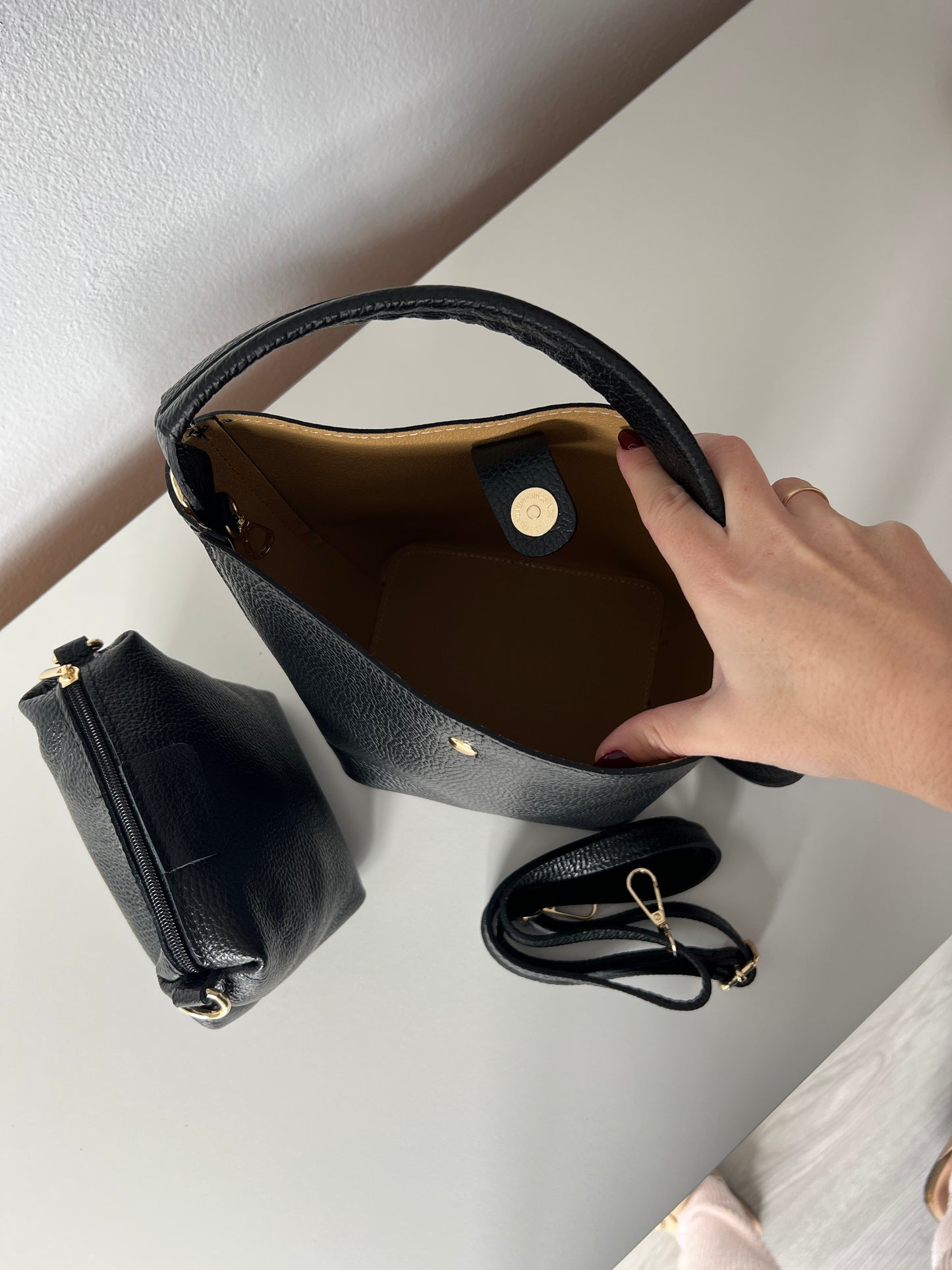 BOLSO PIEL BOMBONERA